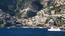 Positano_vom_Meer.jpg