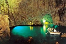 grotta-dello-smeraldo.jpg